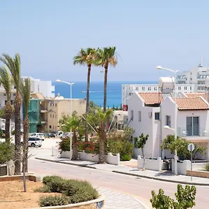 fig-tree-villa-ekaterina-3-bdrm.protaras-cy-hotels.com/